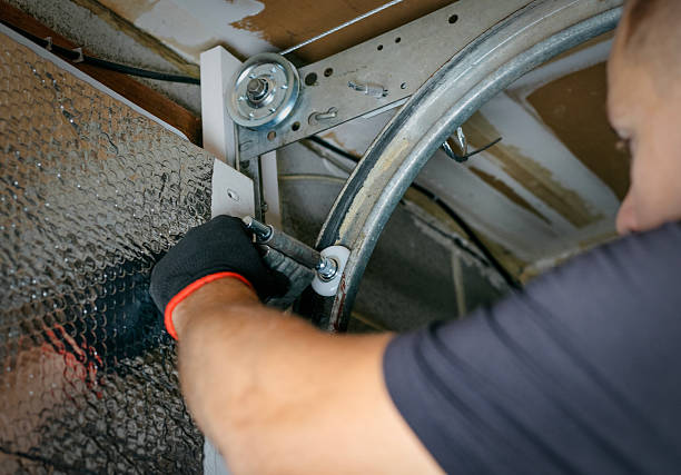 Affordable Garage Door solutions in Hooverson Heights, WV